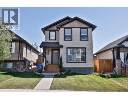 557 Mary Cameron Crescent N, Lethbridge, Alberta
