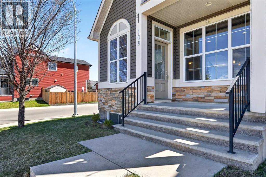 108 Auburn Crest Park Se, Calgary, Alberta  T3M 1P8 - Photo 3 - A2310795