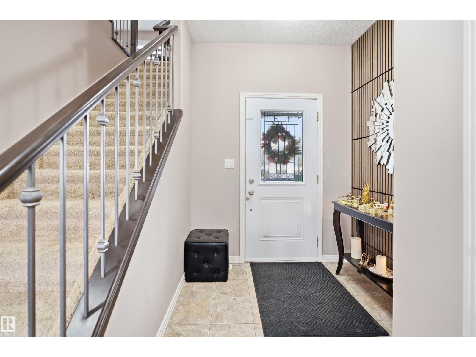 1444 37c Av Nw, Edmonton, Alberta  T6T 0H8 - Photo 4 - E4487911