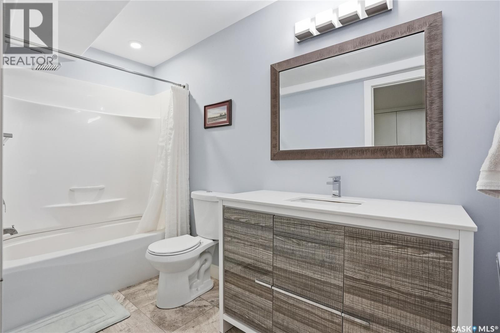102 Teal Crescent, Saskatoon, Saskatchewan  S7T 0P9 - Photo 45 - SK036085