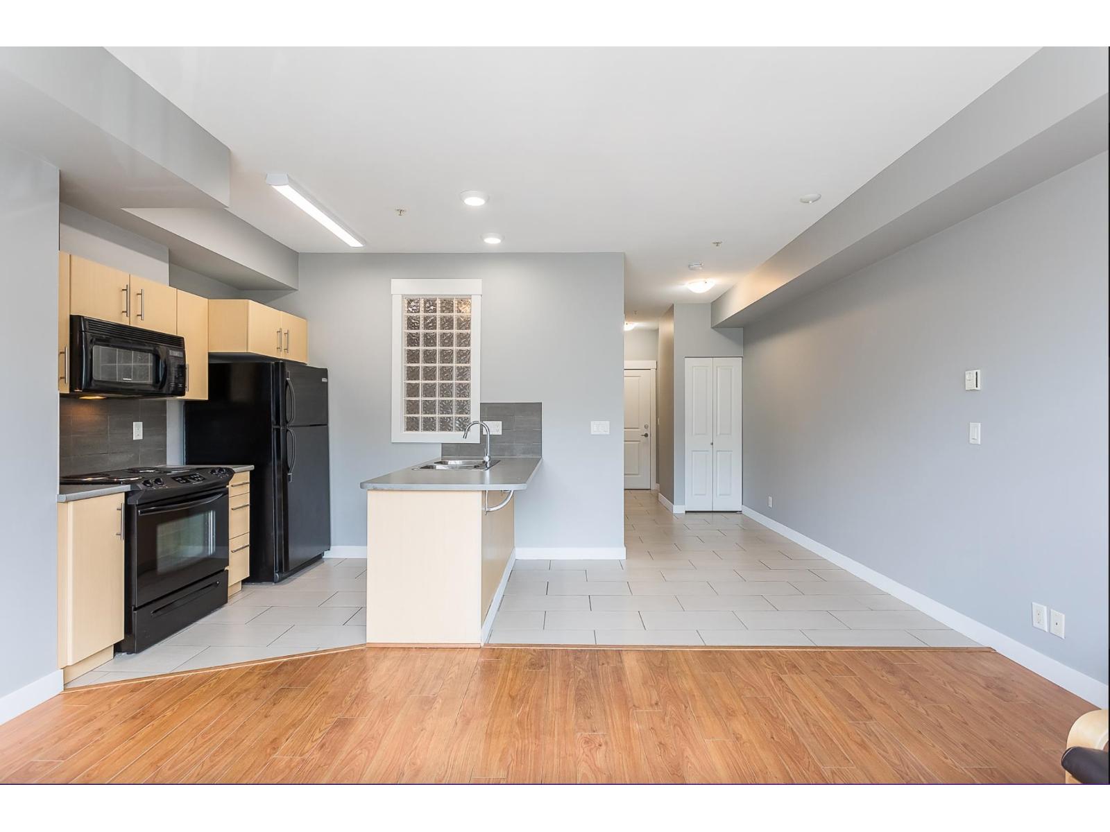 301 33546 Holland Avenue, Abbotsford, British Columbia  V2S 0C1 - Photo 14 - R3123931