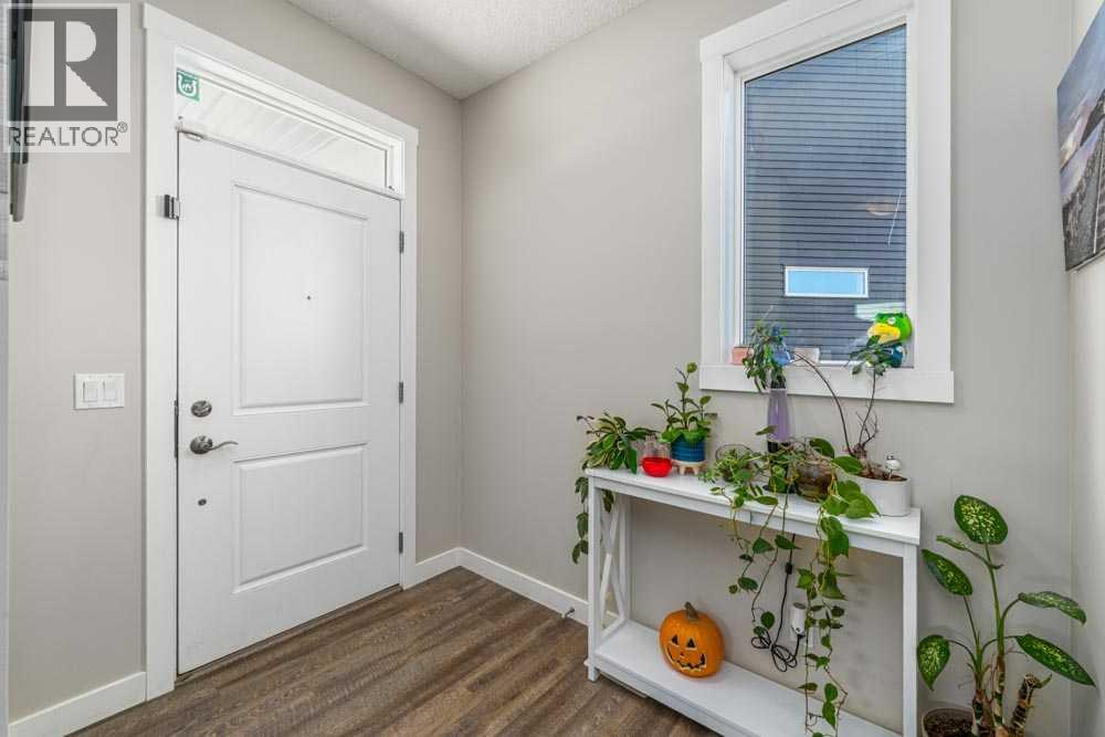 125 Sage Bluff Close Nw, Calgary, Alberta  T3R 1J1 - Photo 3 - A2294666