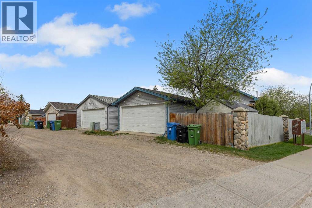 16371 Somercrest Street Sw, Calgary, Alberta  T2Y 3M6 - Photo 38 - A2310850