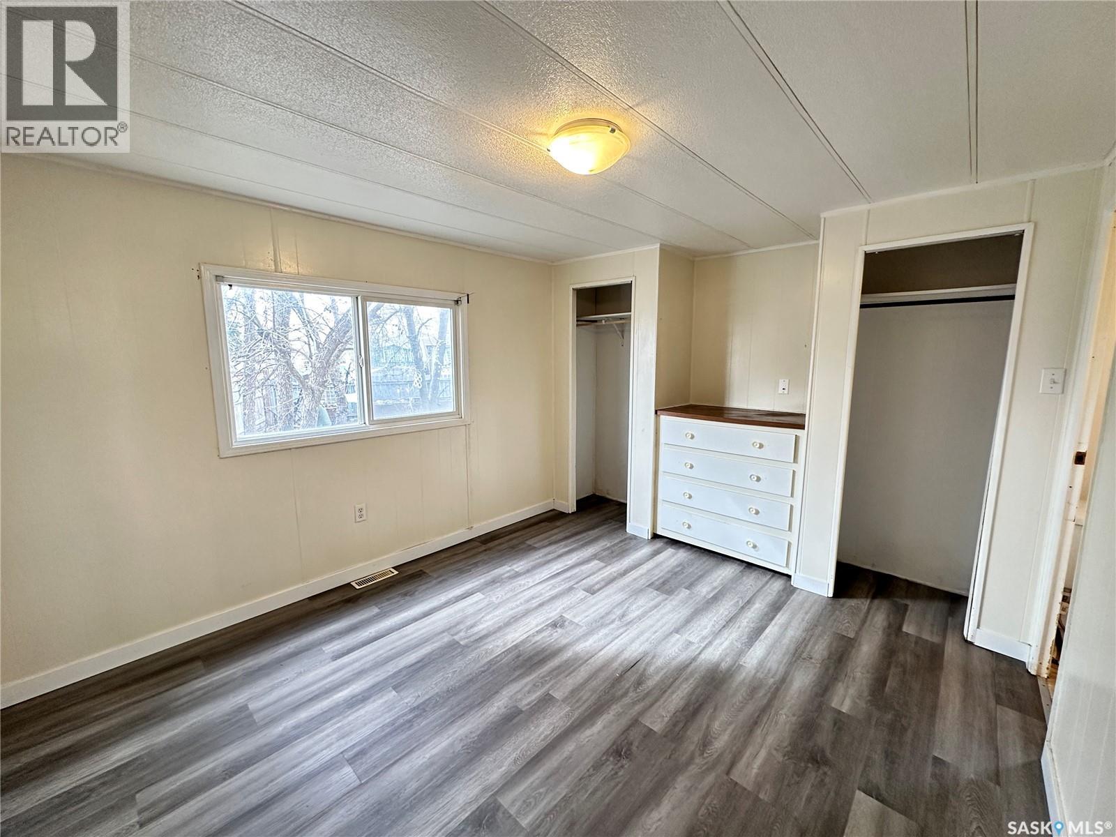 53 219 Grant Street, Saskatoon, Saskatchewan  S7N 2A5 - Photo 25 - SK036101