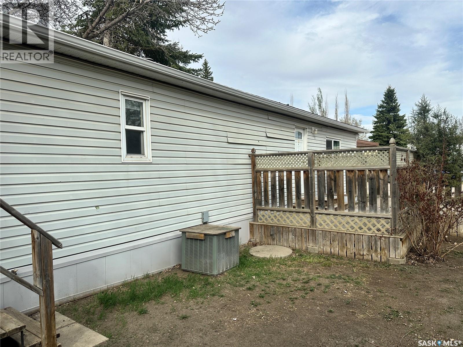 53 219 Grant Street, Saskatoon, Saskatchewan  S7N 2A5 - Photo 6 - SK036101