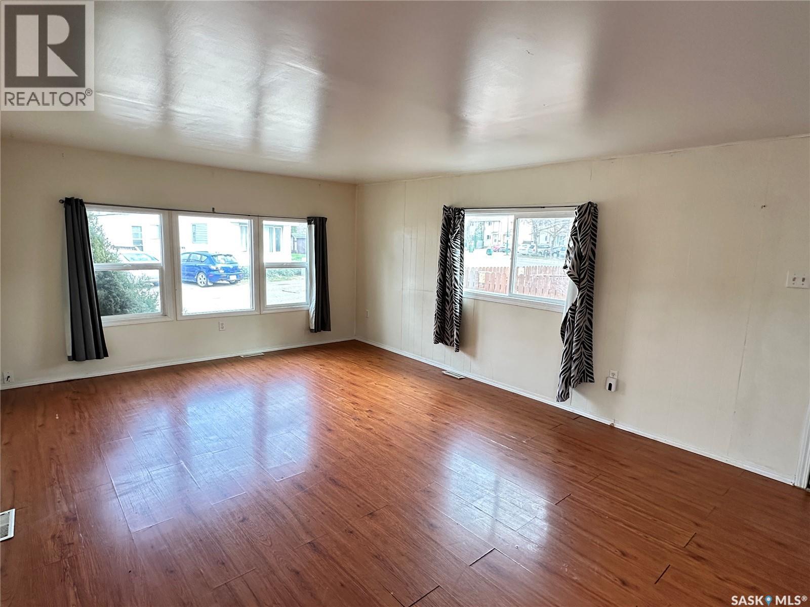 53 219 Grant Street, Saskatoon, Saskatchewan  S7N 2A5 - Photo 7 - SK036101