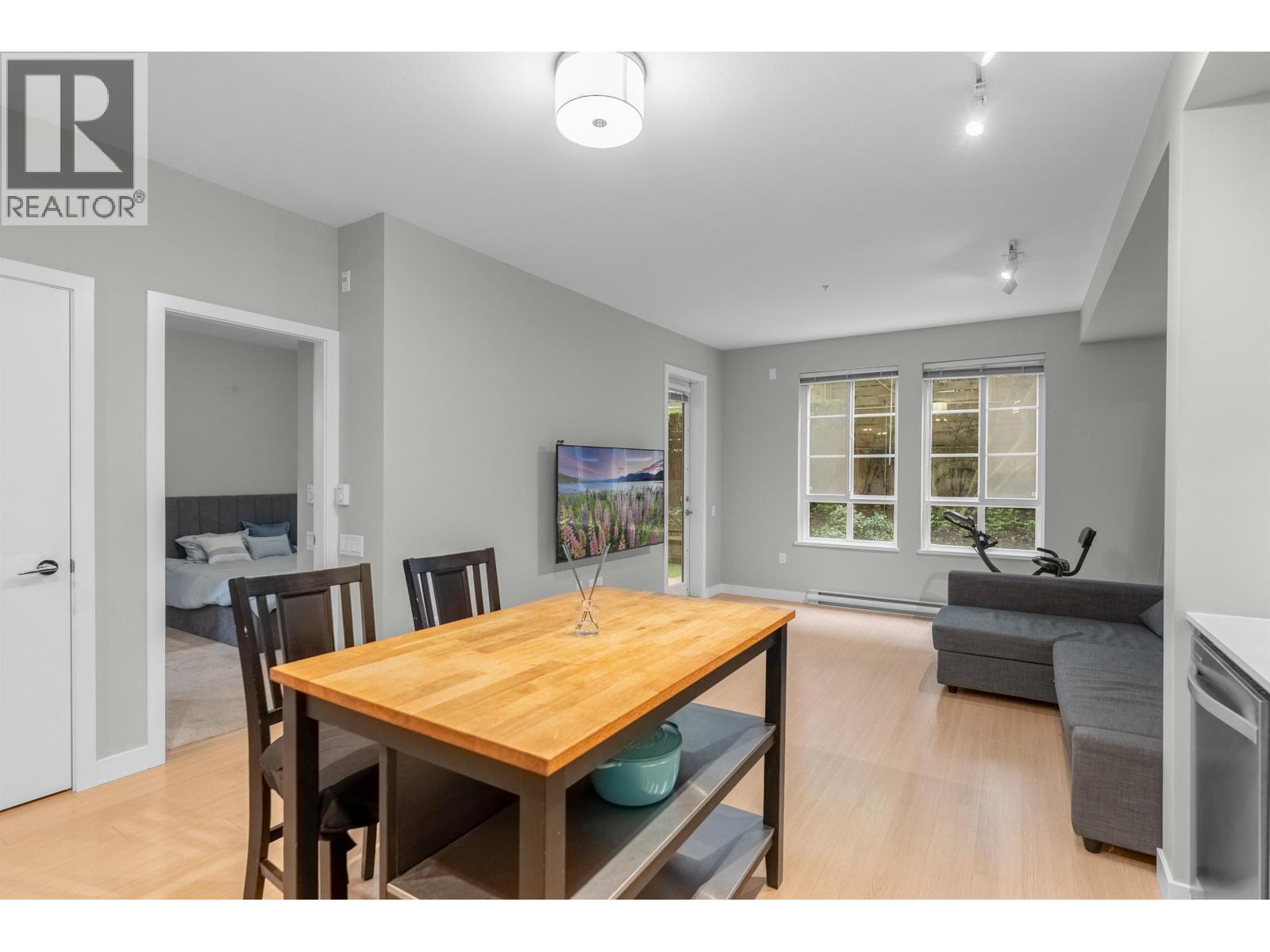 108 618 Como Lake Avenue, Coquitlam, British Columbia  V3J 0G1 - Photo 5 - R3124018