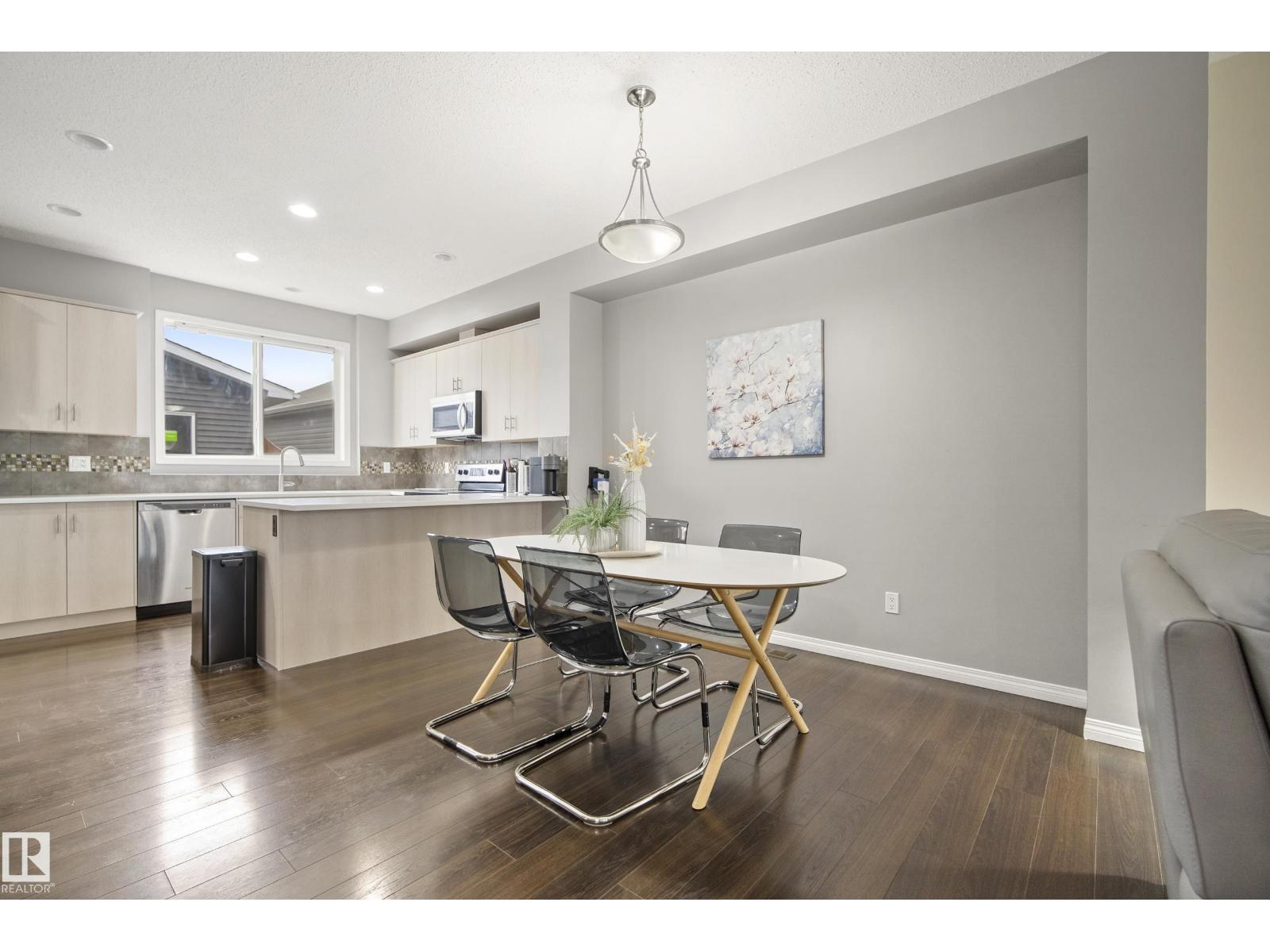 3030 Arthurs Cr Sw, Edmonton, Alberta  T6W 2H9 - Photo 2 - E4487916