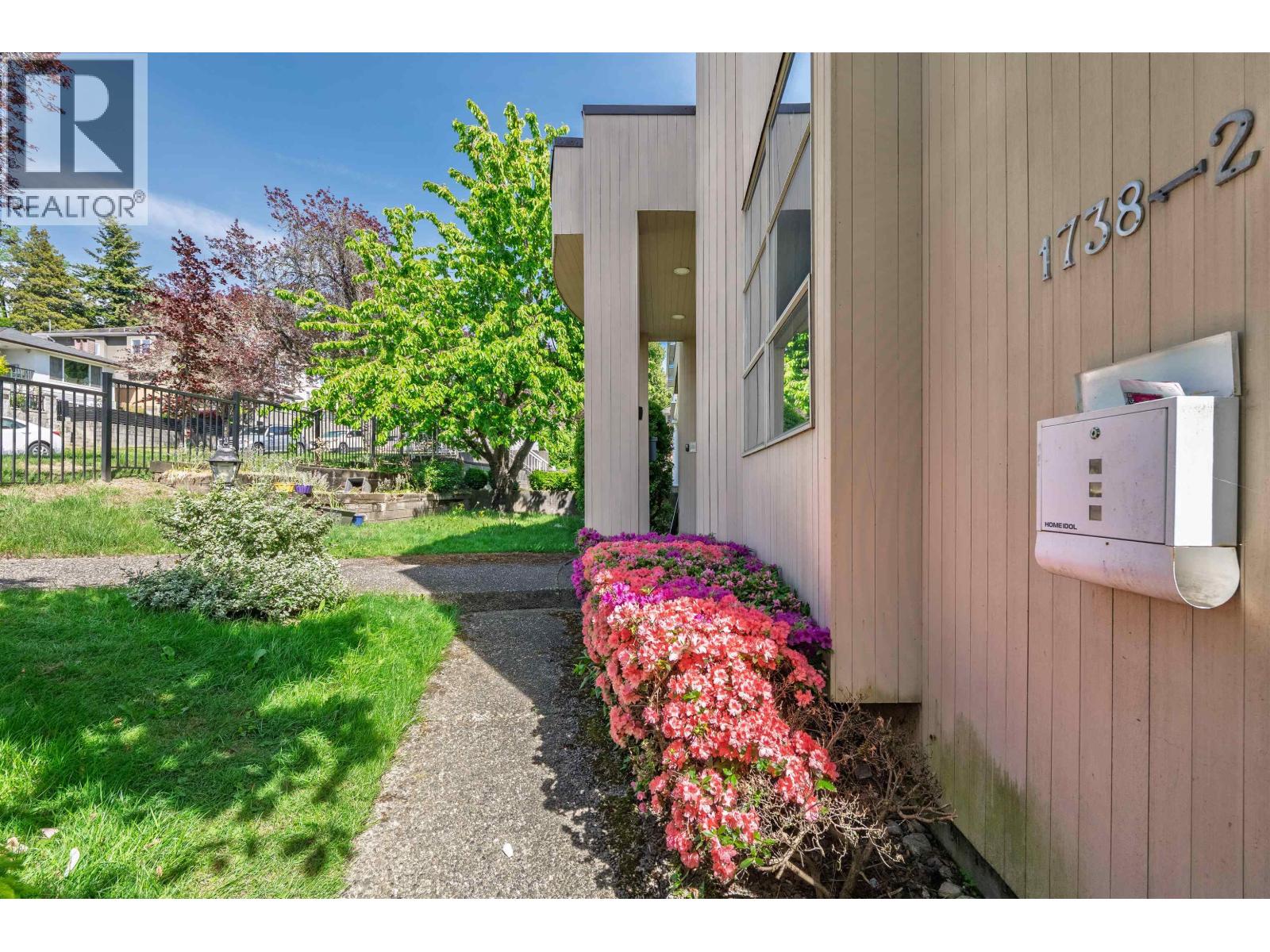 1738 E 63rd Avenue, Vancouver, British Columbia  V5P 2L8 - Photo 8 - R3122335