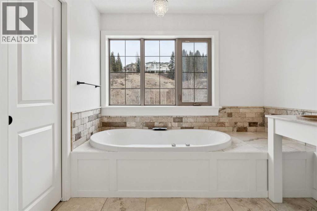 1 Discovery Ridge Link SW, Calgary, Alberta  T3H 4Y1 - Photo 31 - A2291643