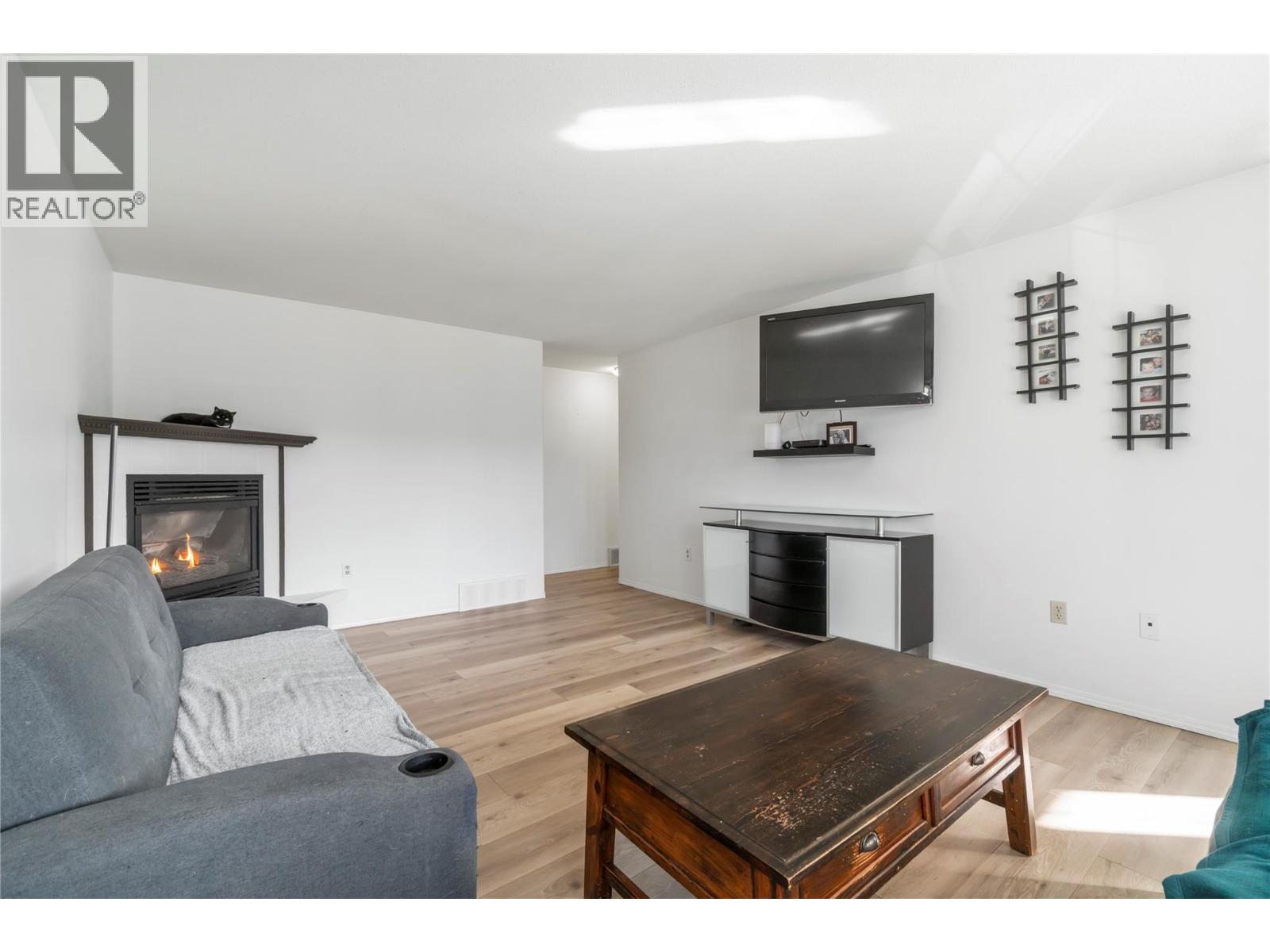 430 20 Street SE, Salmon Arm, British Columbia  V1E 1J4 - Photo 25 - 10376552