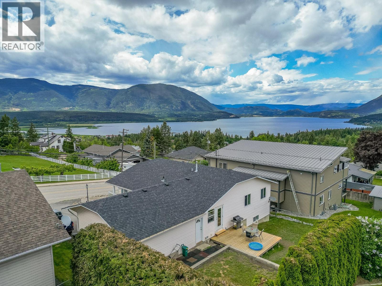 430 20 Street SE, Salmon Arm, British Columbia