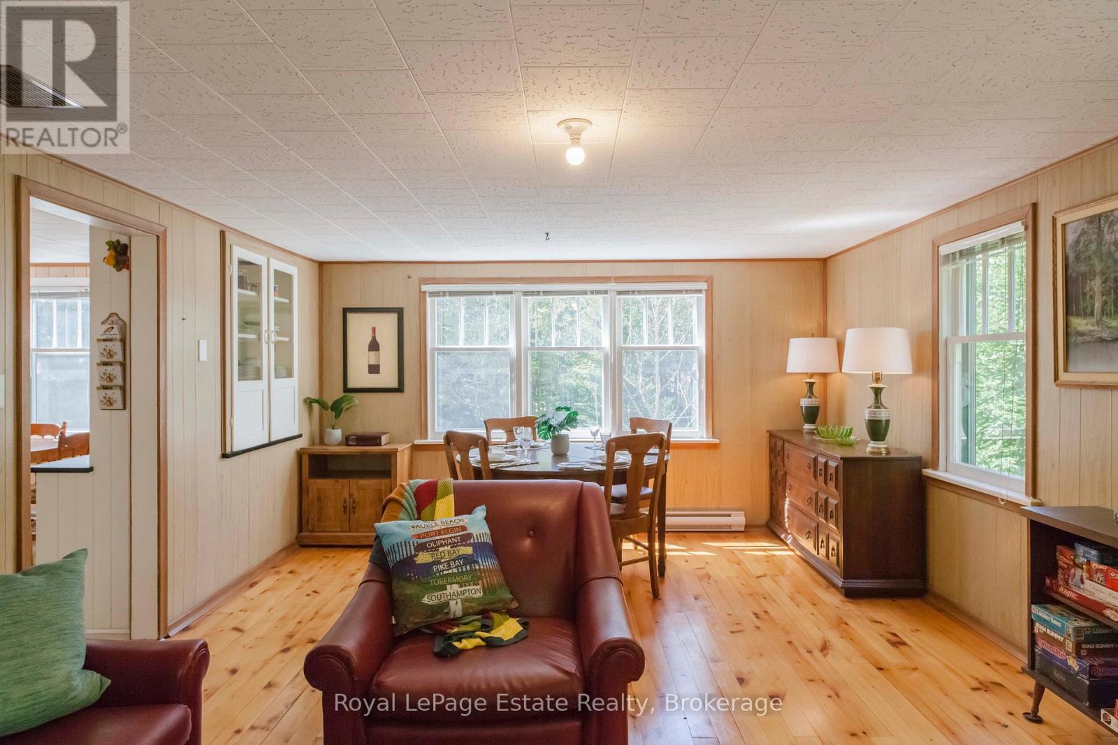 138 Third Avenue N, South Bruce Peninsula, Ontario  N0H 2G0 - Photo 20 - X13131906