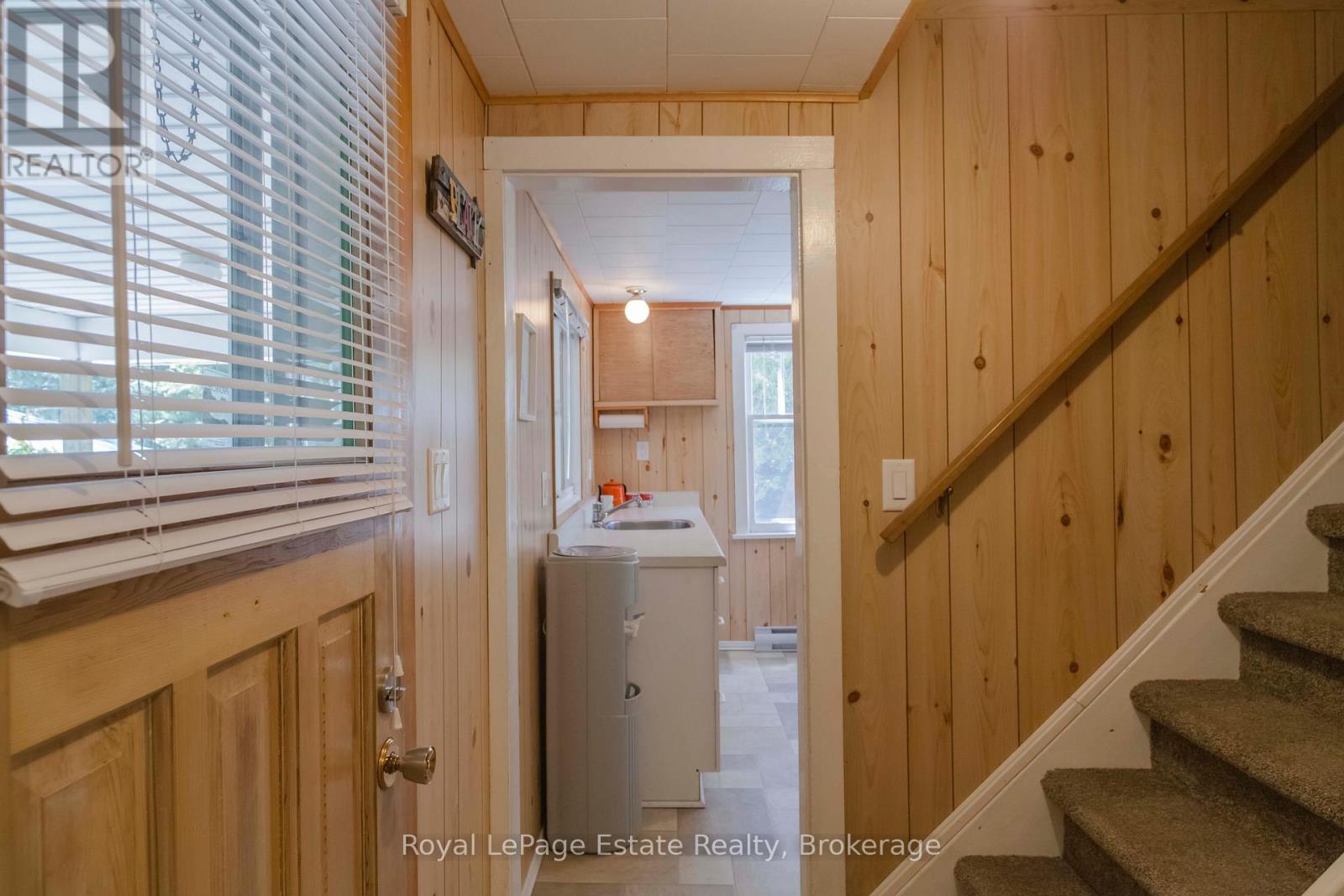 138 Third Avenue N, South Bruce Peninsula, Ontario  N0H 2G0 - Photo 22 - X13131906