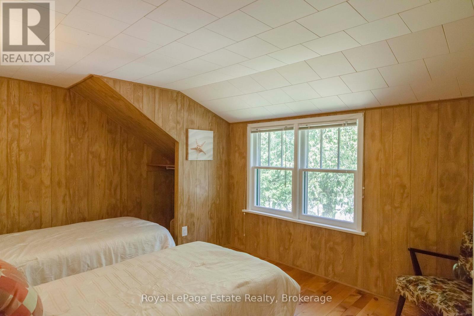 138 Third Avenue N, South Bruce Peninsula, Ontario  N0H 2G0 - Photo 29 - X13131906