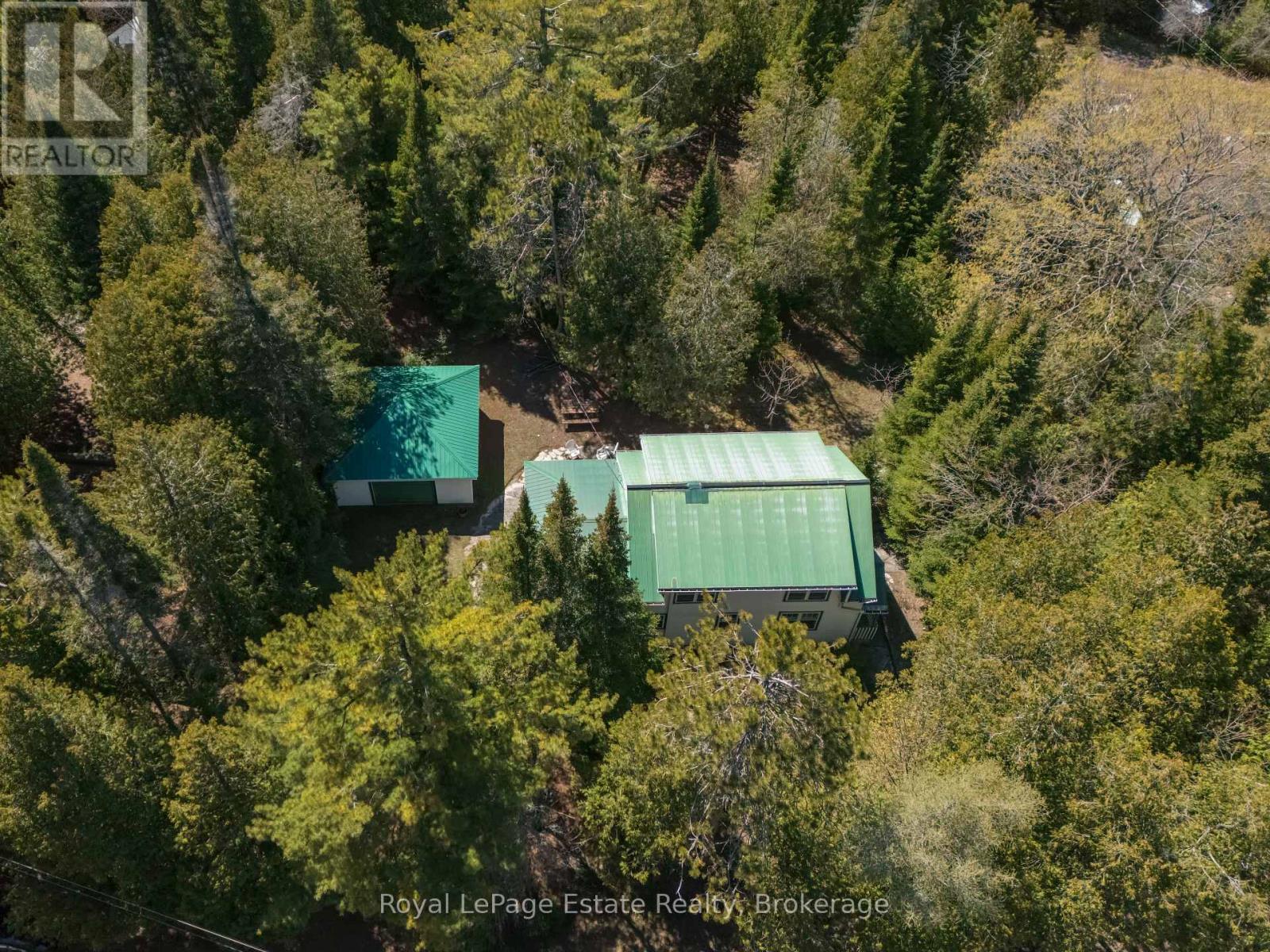 138 Third Avenue N, South Bruce Peninsula, Ontario  N0H 2G0 - Photo 3 - X13131906