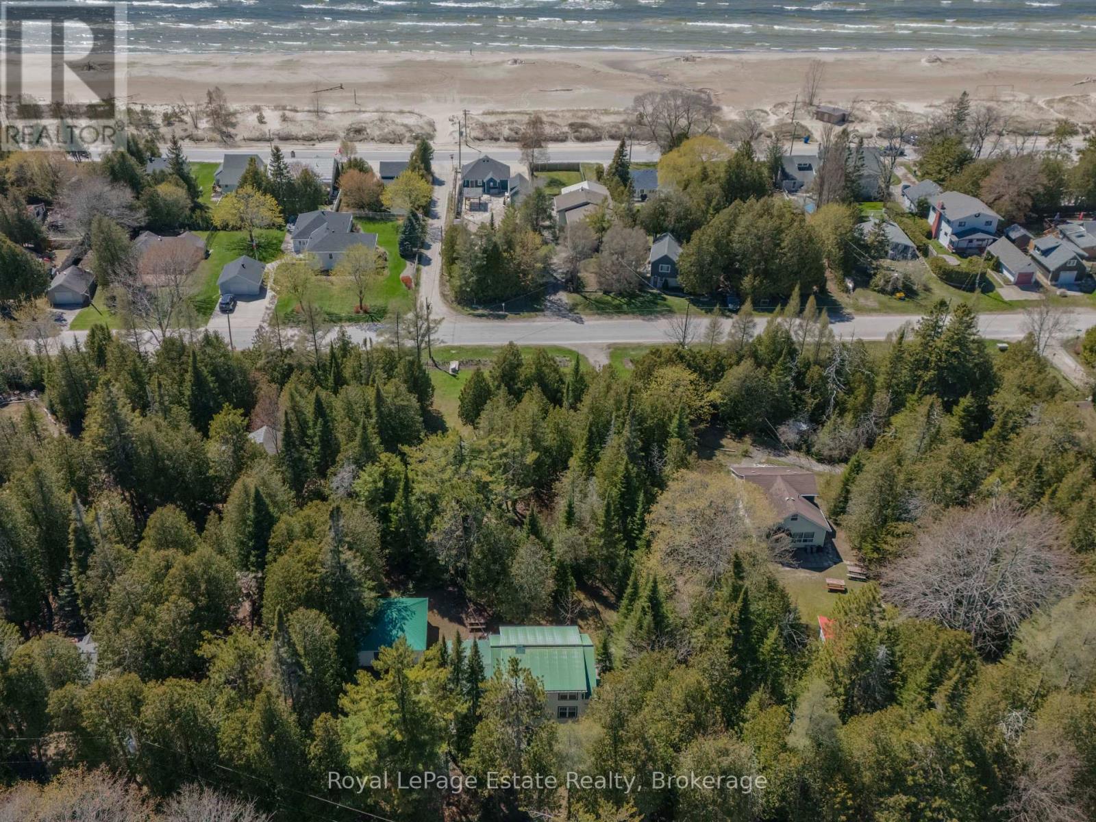 138 Third Avenue N, South Bruce Peninsula, Ontario  N0H 2G0 - Photo 4 - X13131906