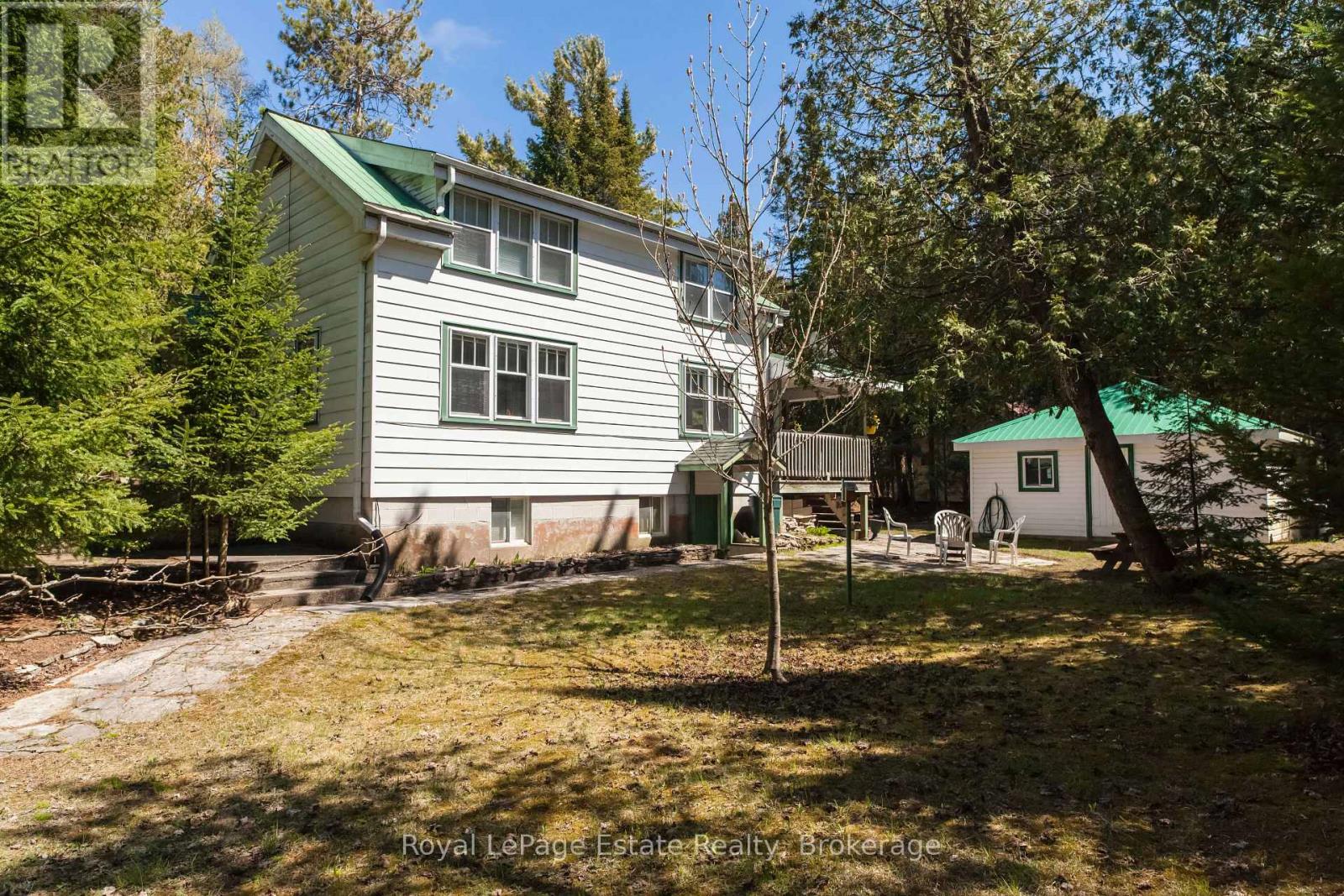 138 Third Avenue N, South Bruce Peninsula, Ontario  N0H 2G0 - Photo 5 - X13131906