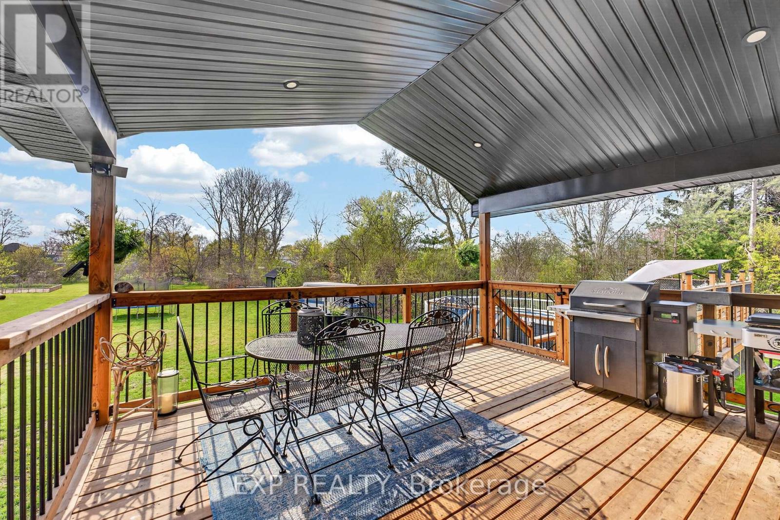 20109 Loyalist Parkway, Prince Edward County, Ontario  K0K 1T0 - Photo 11 - X13131894