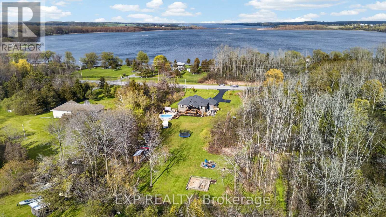 20109 Loyalist Parkway, Prince Edward County, Ontario  K0K 1T0 - Photo 2 - X13131894
