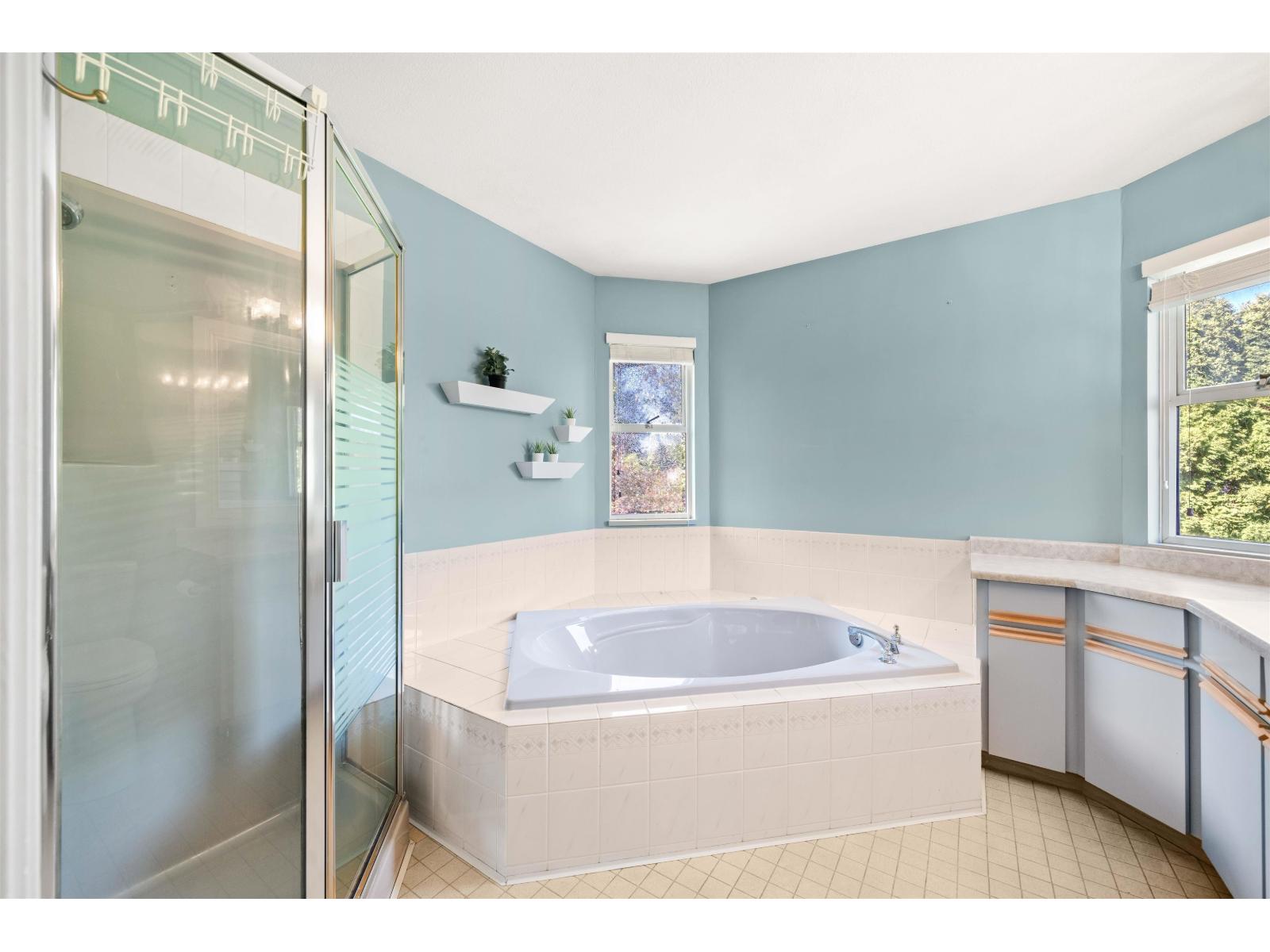 21558 86a Crescent, Langley, British Columbia  V1M 2E3 - Photo 16 - R3124099