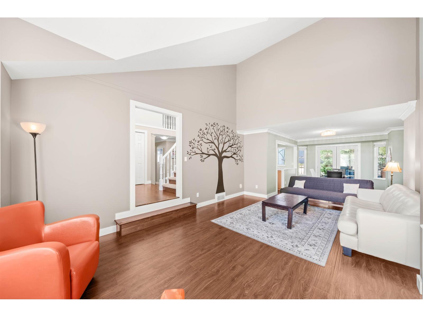 21558 86a Crescent, Langley, British Columbia  V1M 2E3 - Photo 3 - R3124099