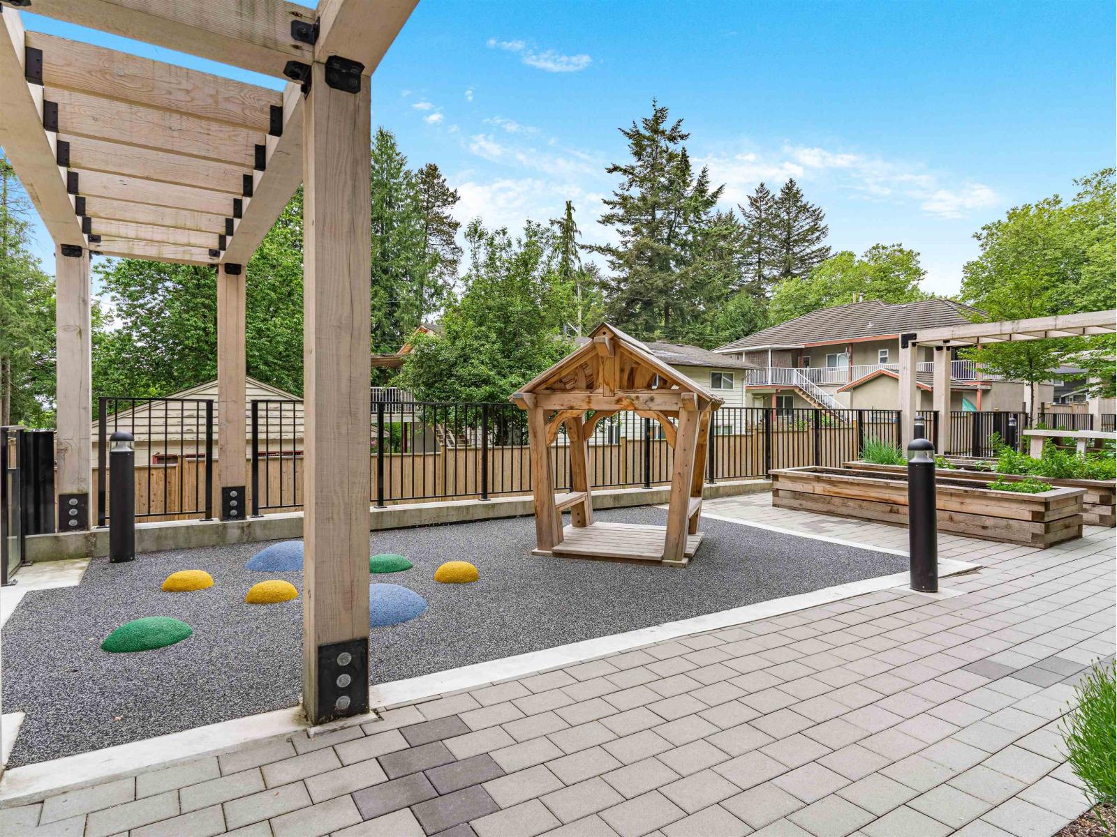 204 13439 94a Avenue, Surrey, British Columbia  V3V 0G9 - Photo 21 - R3124102