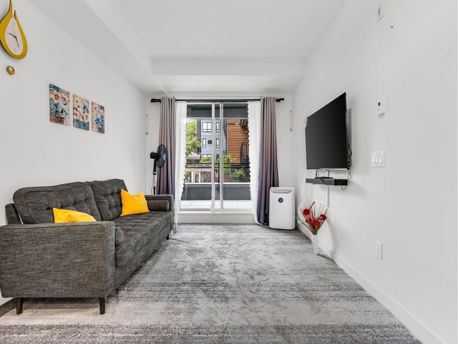 204 13439 94a Avenue, Surrey, British Columbia  V3V 0G9 - Photo 5 - R3124102