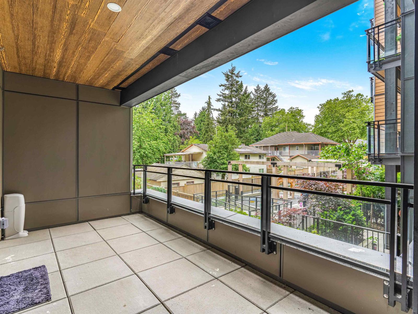 204 13439 94a Avenue, Surrey, British Columbia  V3V 0G9 - Photo 9 - R3124102