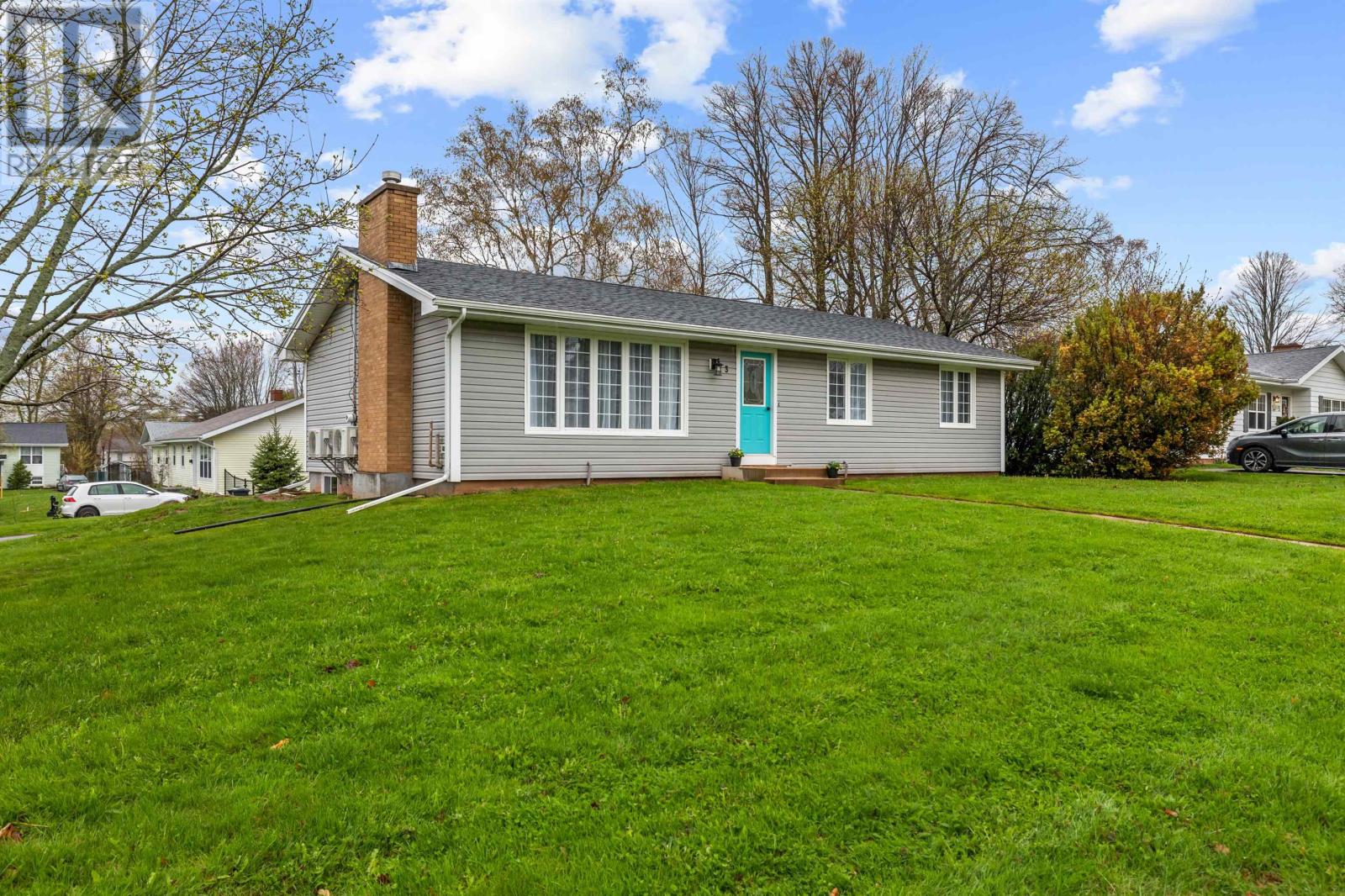 3 Hope Drive, Charlottetown, Prince Edward Island  C1A 7P9 - Photo 37 - 202610977