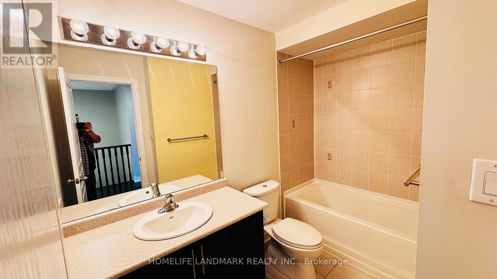 29 Gower Drive, Aurora, Ontario  L4G 0V9 - Photo 13 - N13017286
