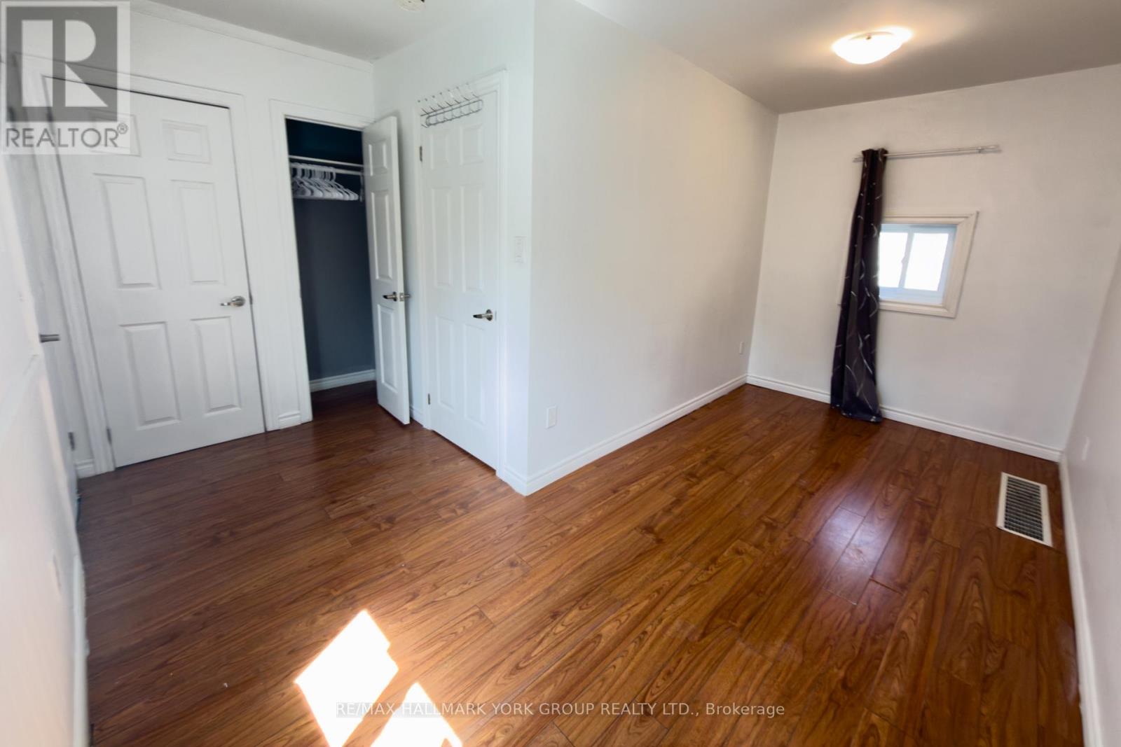 Main - 165 Anne Street S, Barrie, Ontario  L4N 2E4 - Photo 9 - S13120912