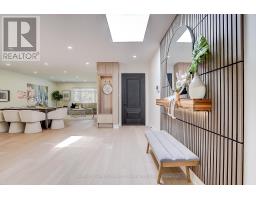 34 ELLIOTWOOD COURT, Toronto, Ontario