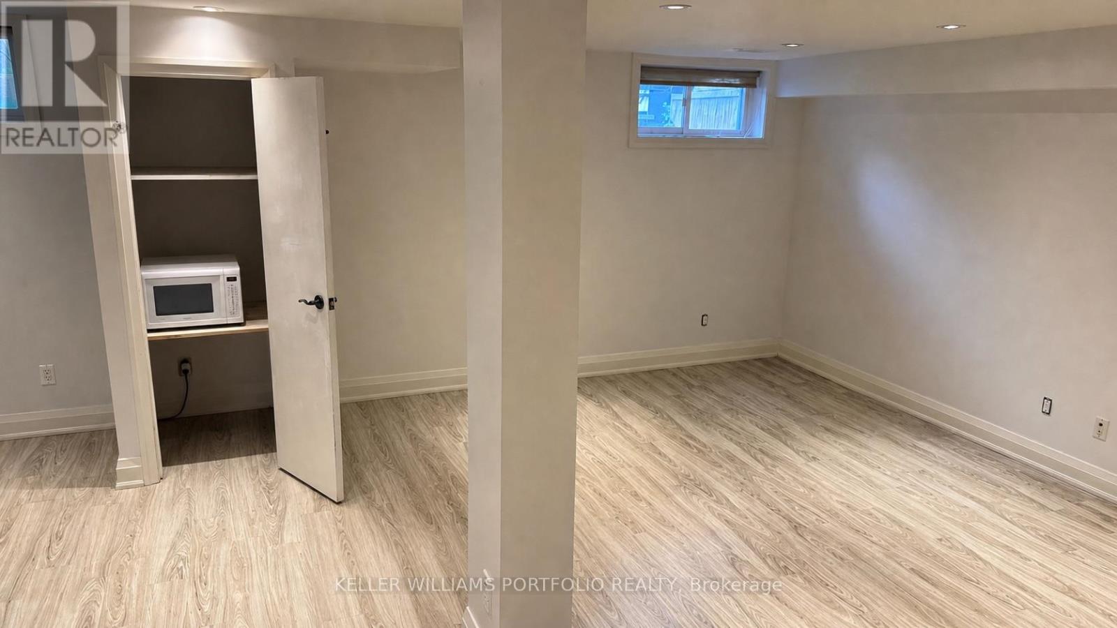 Lower - 62 Nealon Avenue, Toronto, Ontario  M4K 1Z2 - Photo 8 - E13131516