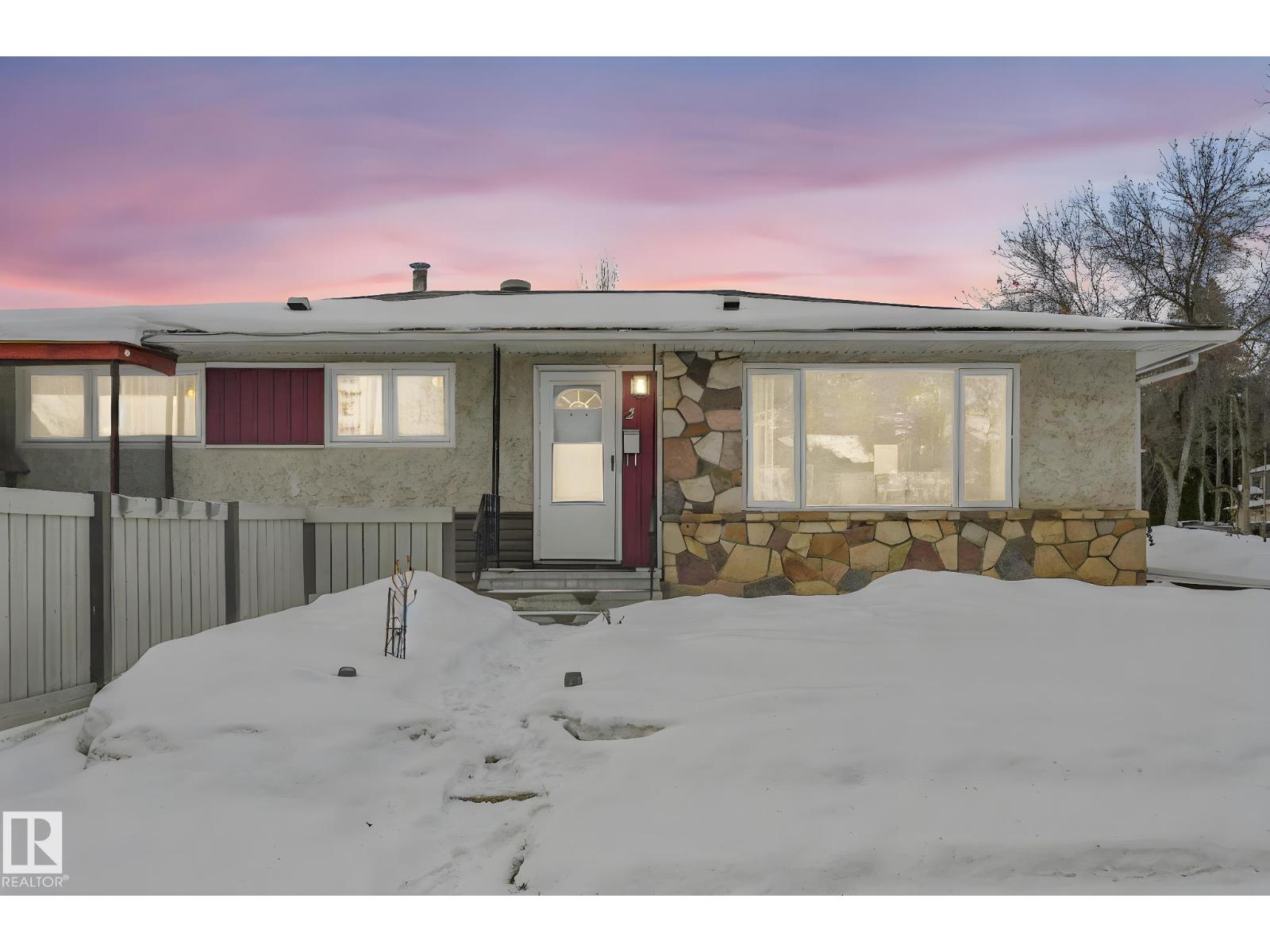 2 SCARBORO PL, st. albert, Alberta