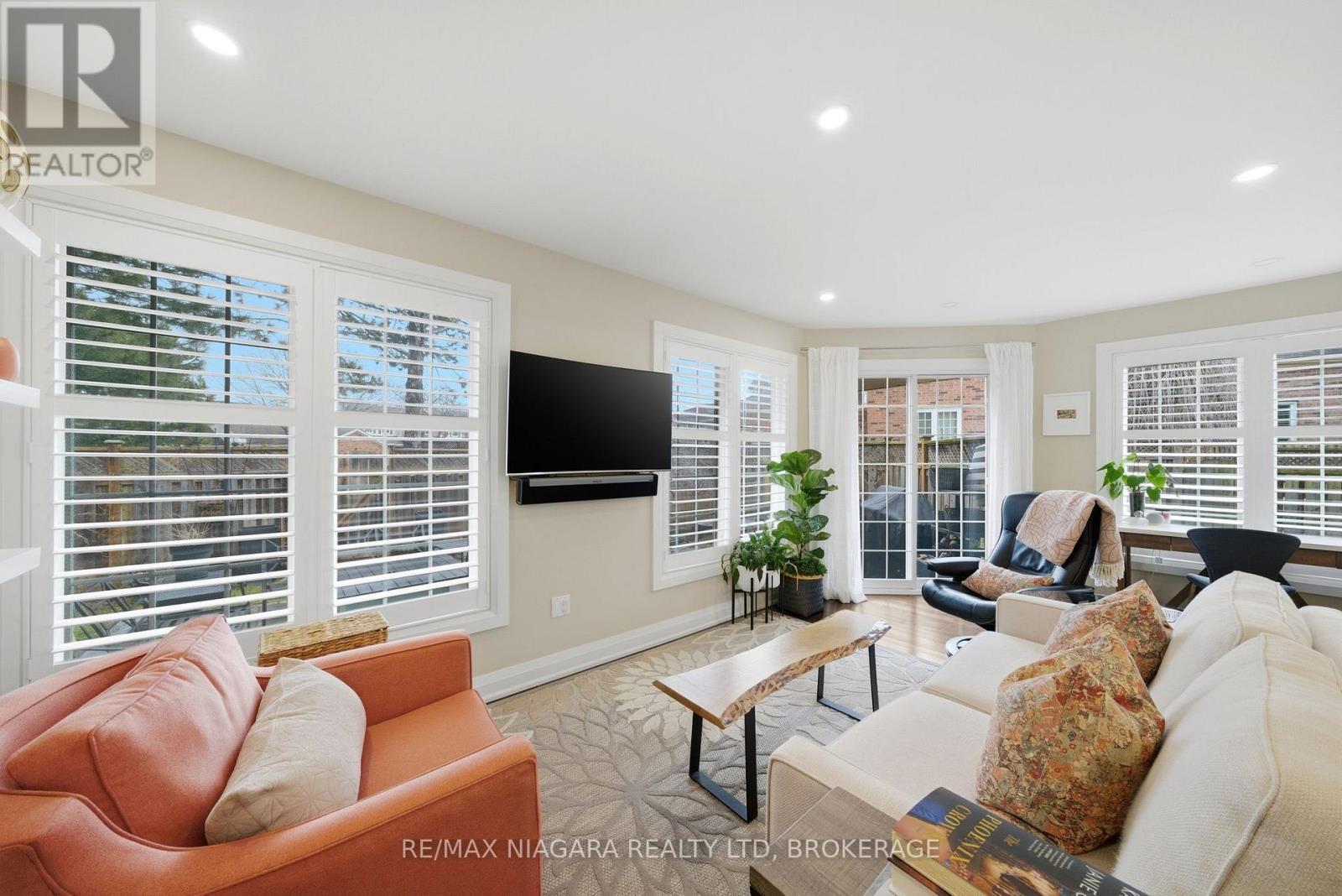 21 - 141 Welland Vale Road, St. Catharines, Ontario  L2S 3S7 - Photo 20 - X13131898