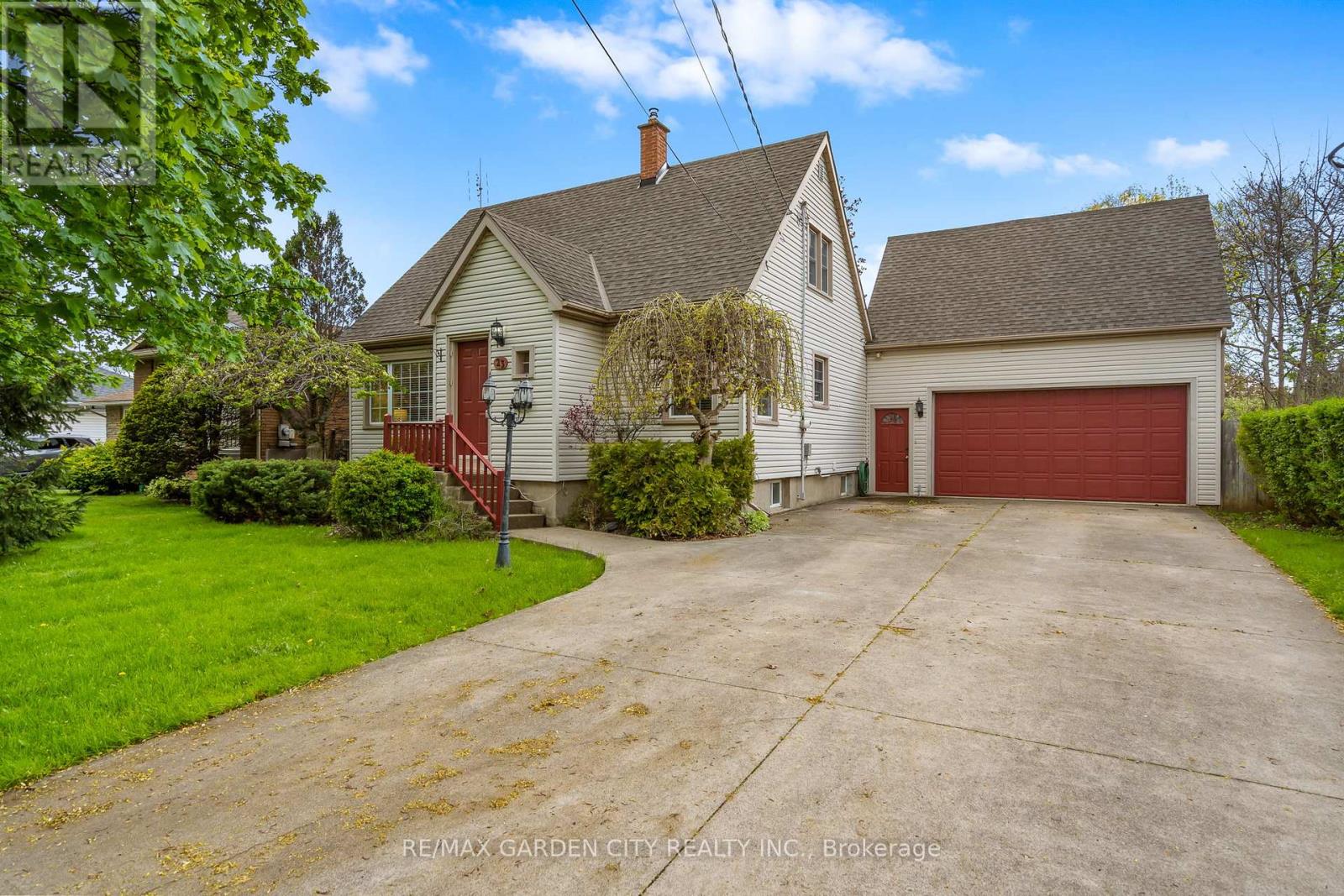 23 Northdale Drive, St. Catharines, Ontario  L2M 3N8 - Photo 3 - X13131964