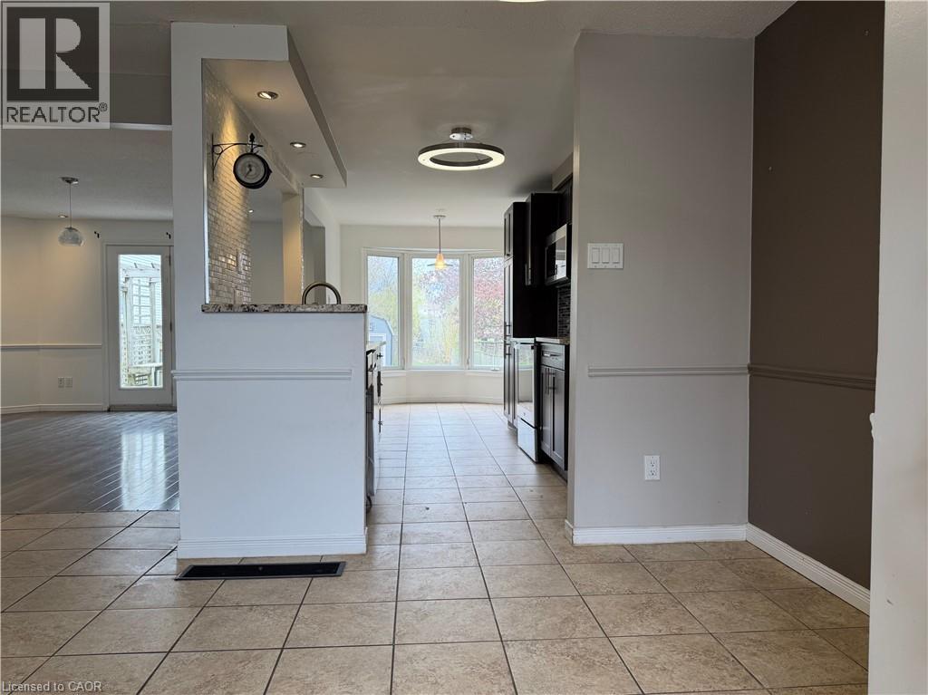 279 Auden Road, Guelph, Ontario  N1E 6N5 - Photo 2 - 40825102