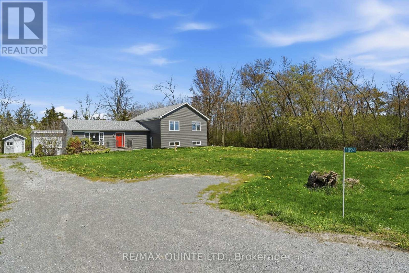 1894 County Road 5 Road, Prince Edward County, Ontario  K0K 2T0 - Photo 4 - X13131980