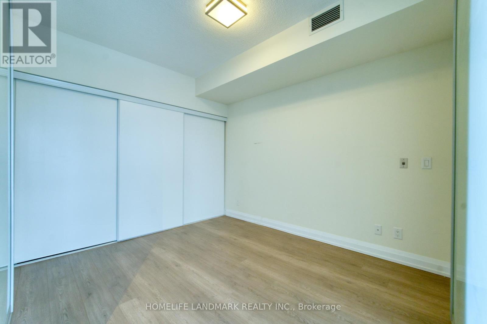 2009 - 2 Anndale Drive, Toronto, Ontario M2N 0G5 - Photo 11 - C13131866