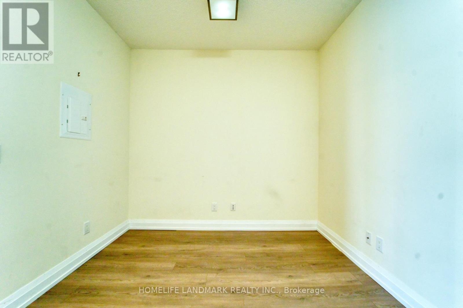 2009 - 2 Anndale Drive, Toronto, Ontario M2N 0G5 - Photo 13 - C13131866