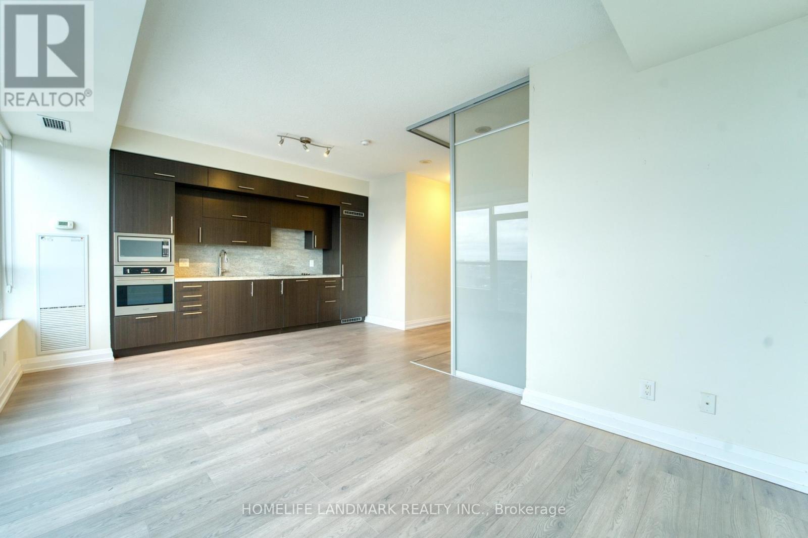 2009 - 2 Anndale Drive, Toronto, Ontario M2N 0G5 - Photo 5 - C13131866
