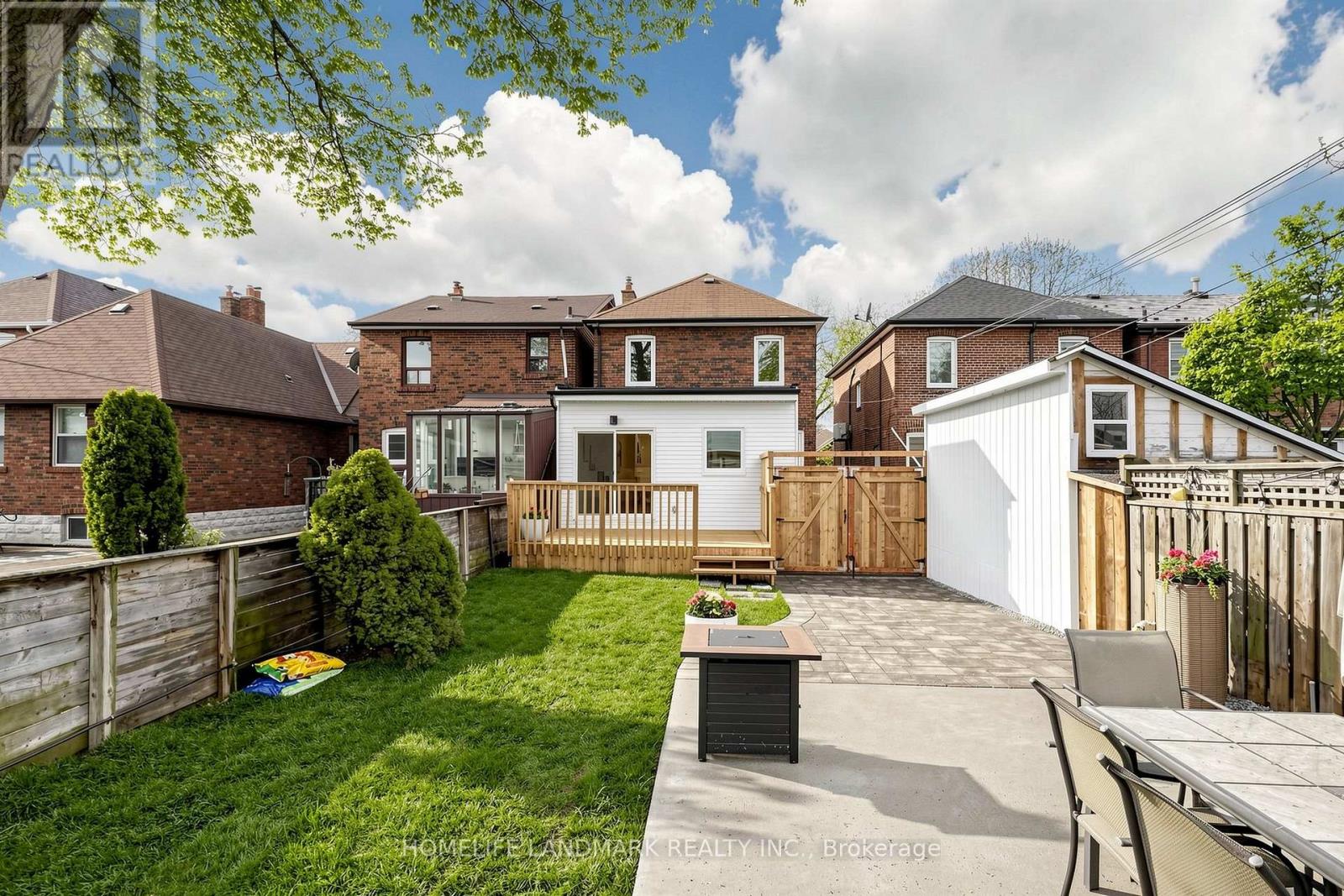 55 Chilton Road, Toronto, Ontario  M4J 3C7 - Photo 19 - E13131892