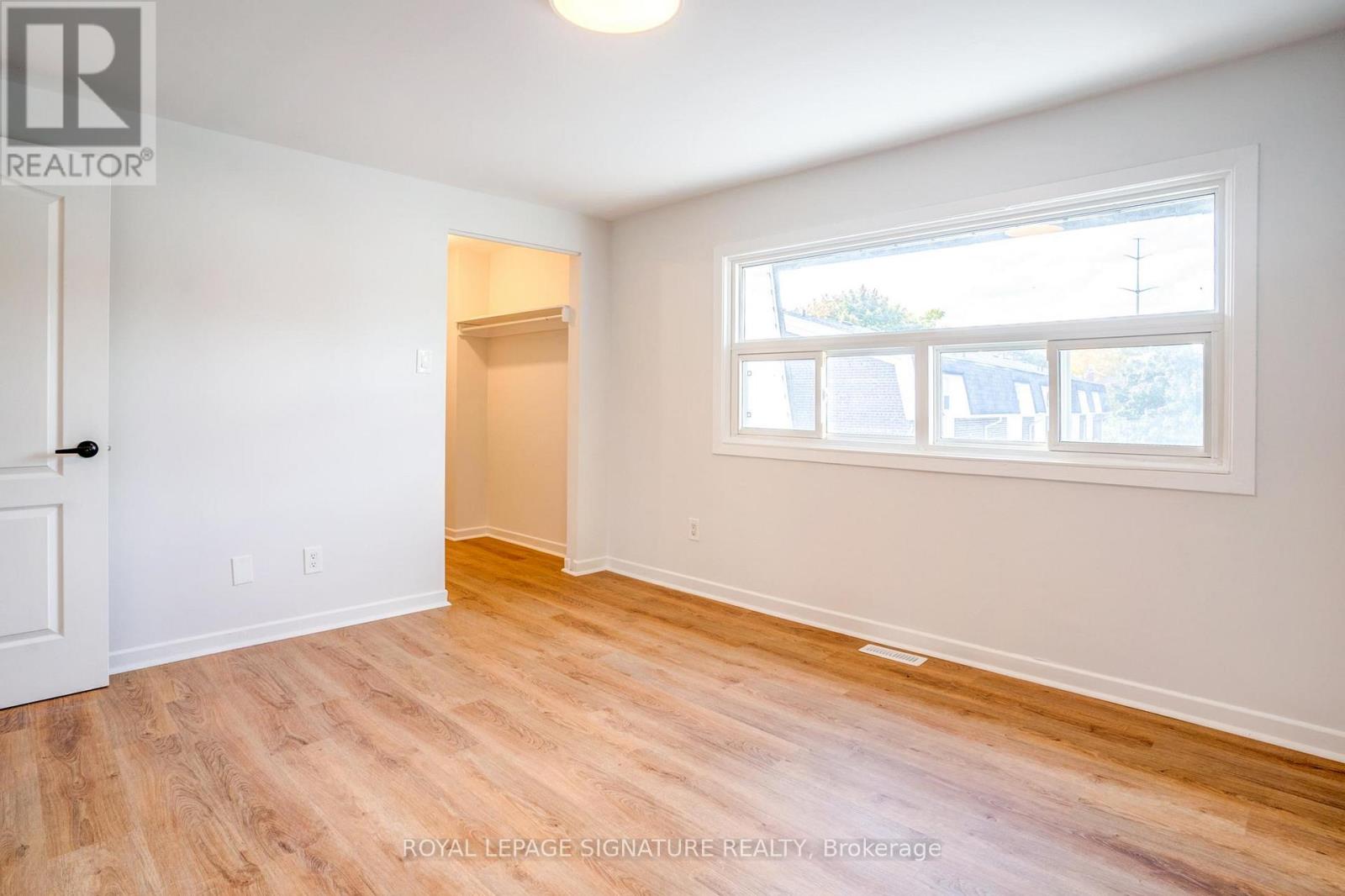 122 Purpledusk Trail, Toronto, Ontario  M1E 4E1 - Photo 5 - E13131912