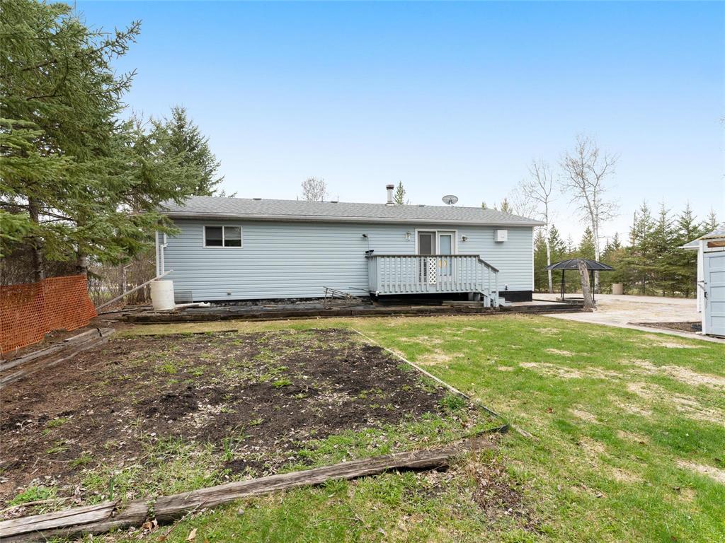 16 Harding Crescent, Lac Du Bonnet Rm, Manitoba  R0E 1A0 - Photo 9 - 202610048