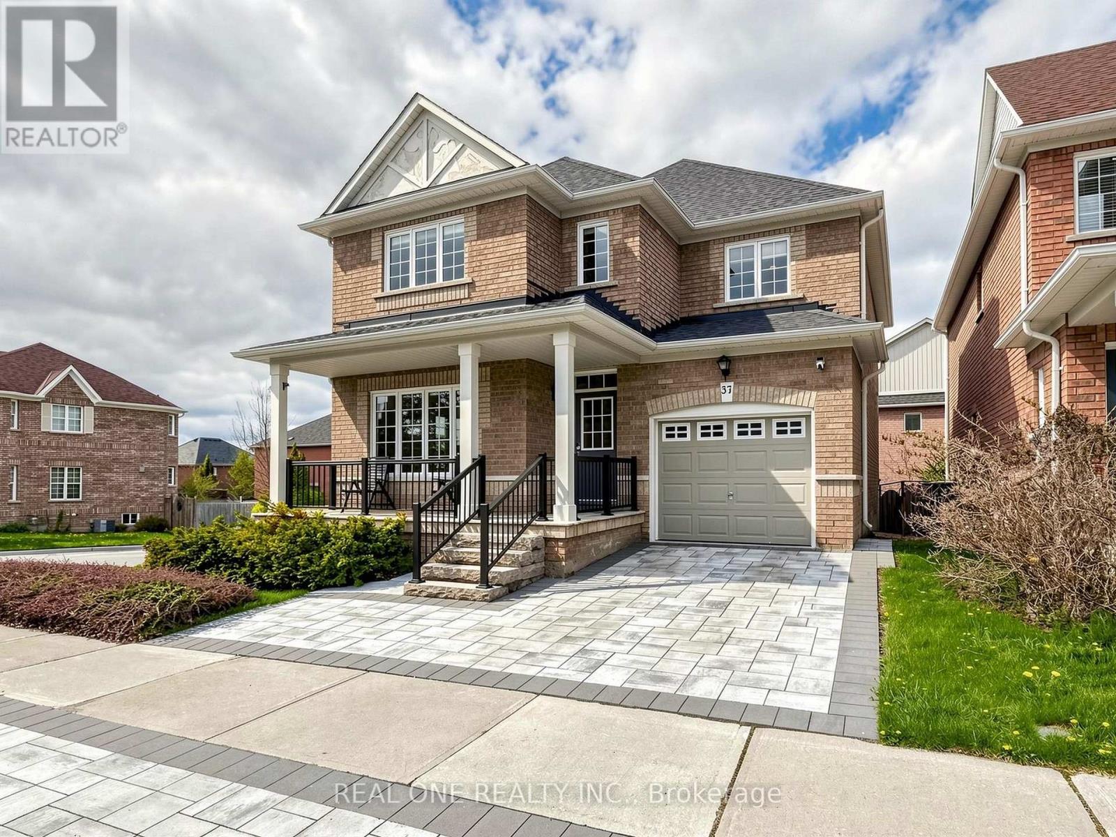 37 TRISH DRIVE, Richmond Hill, Ontario