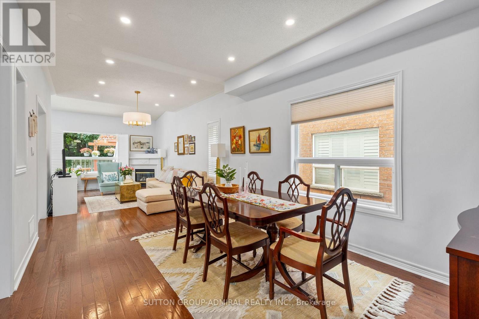 39 English Oak Drive, Richmond Hill, Ontario  L4E 3W2 - Photo 4 - N13131940