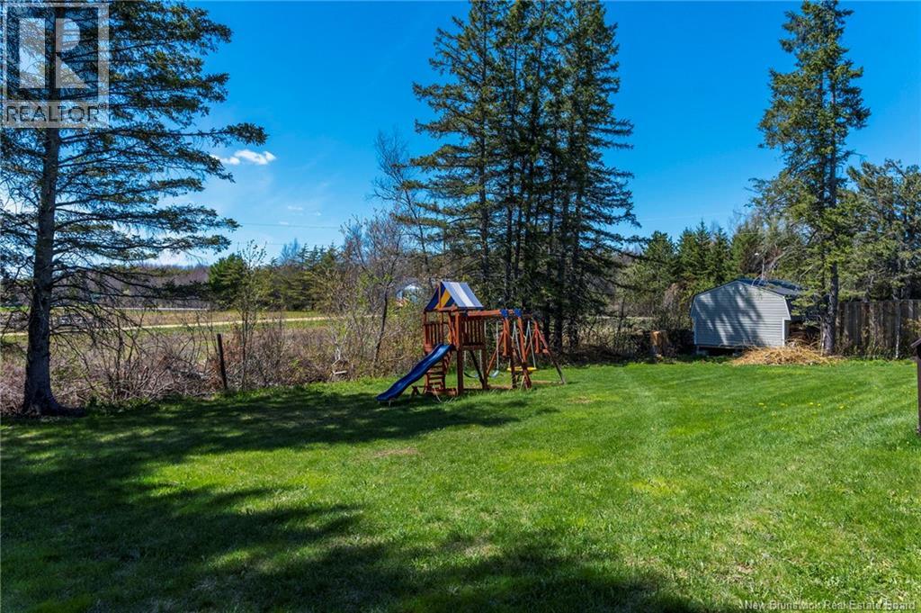 1042 Elmwood, Moncton, New Brunswick  E1H 2G9 - Photo 38 - NB139231