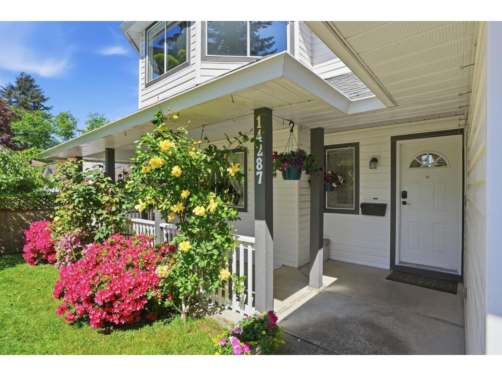 14287 73a Avenue, Surrey, British Columbia  V3W 2R9 - Photo 2 - R3123398