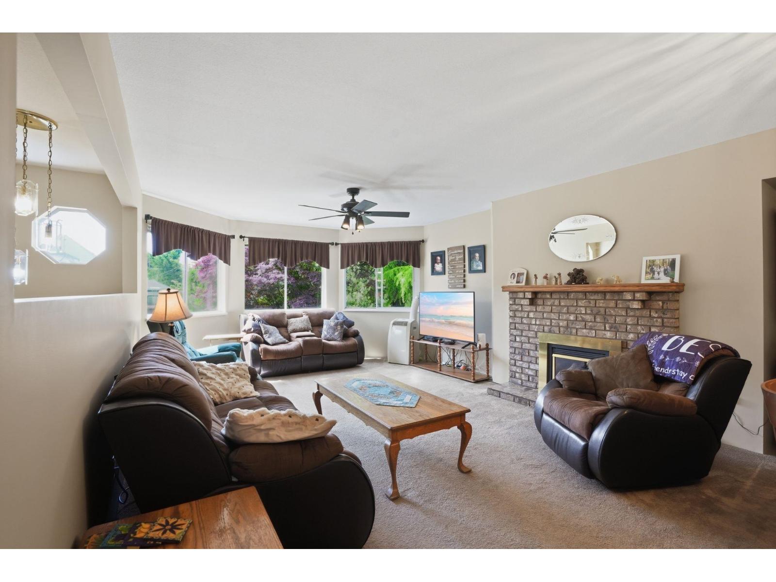 14287 73a Avenue, Surrey, British Columbia  V3W 2R9 - Photo 4 - R3123398